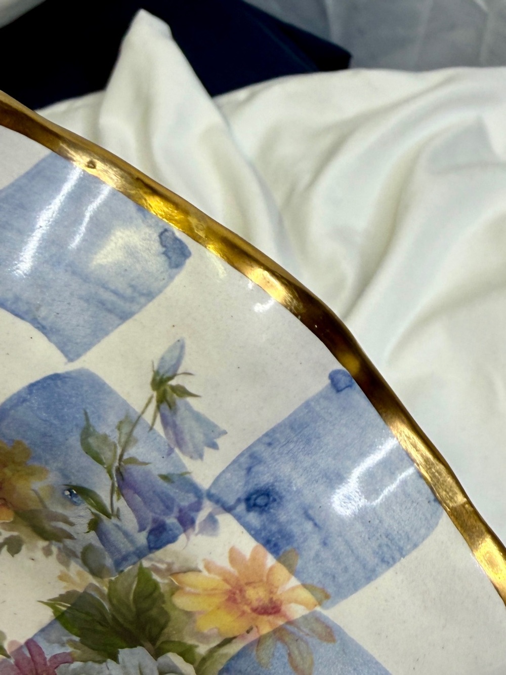 MACKENZIE-CHILDS Honeymoon Blue Morning Glory Dinner Plate Fluted Edge 11” x 2 - Picture 11 of 12